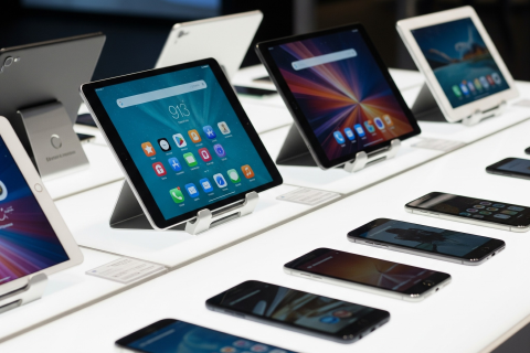 Latest Tablets and Mobile in UAE